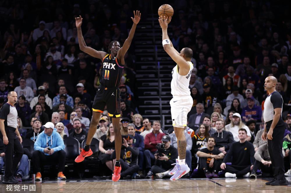 会市场中拥 会市场中拥